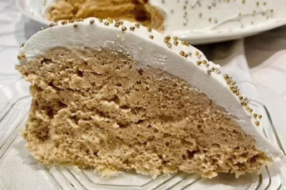 SVI LJUBITELJI ALVE ĆE POLUDETI ZA OVIM RECEPTOM TORTE OD SVEGA 4 SASTOJKA: Ukus je toliko PREFINJEN mami na GREH
