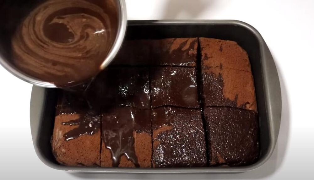 Turski mokri kolač, Turski kolač