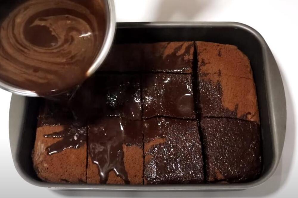 Turski kolač se sprema lako i brzo! Nije uopšte skup za to što pruža, dalje od ovoga nema!