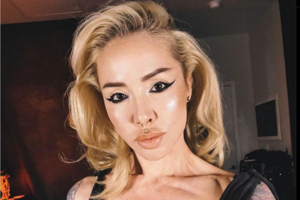 PLEJBOJ ZEČICA PRONAĐENA MRTVA U SVOM STANU: Svi u NEVERICI, prijatelji se potresnim rečima OPRAŠTAJU OD NJE