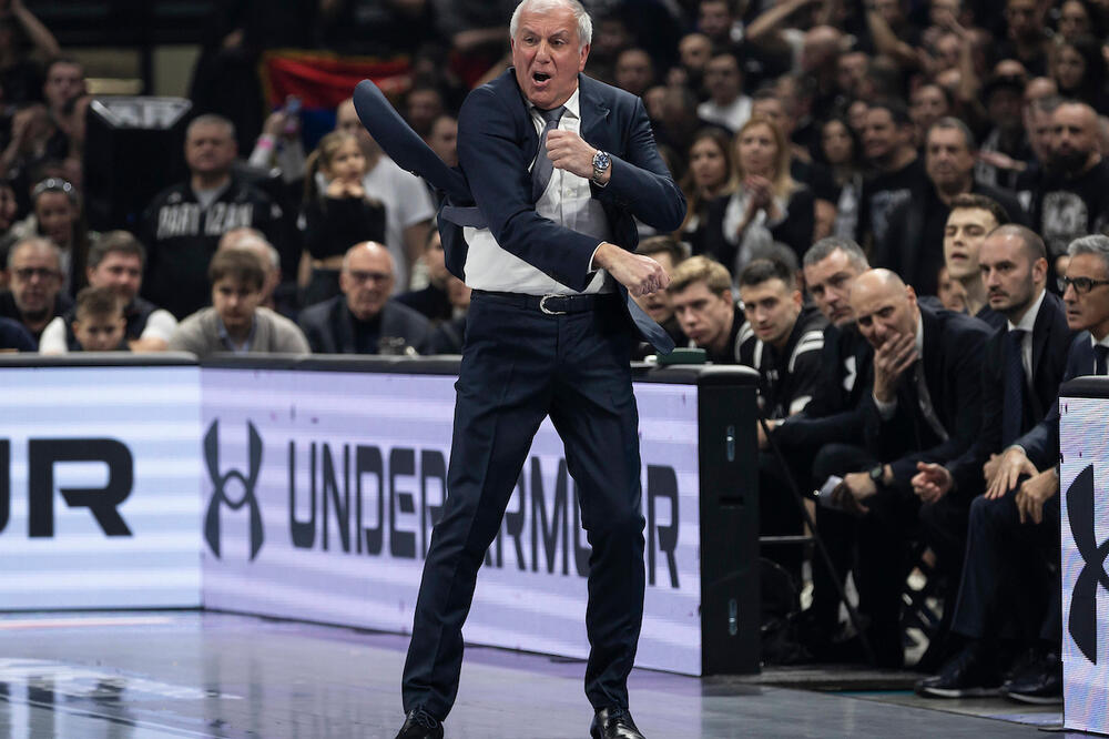 OBRADOVIĆ NEMA ODGOVOR NA JEDNO PITANJE: Trener Partizana se oglasio posle VAŽNE POBEDE