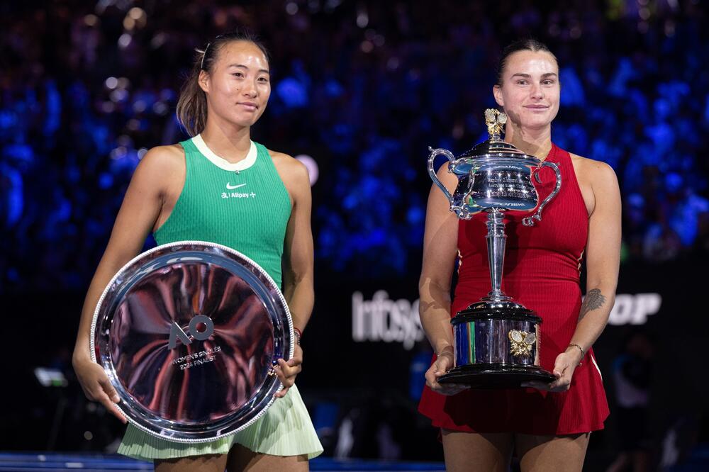 BESMISAO BESMISLA NA AUSTRALIJAN OPENU: Šampionka i vicešampionka bez zastava, navijač udaljen zbog iste