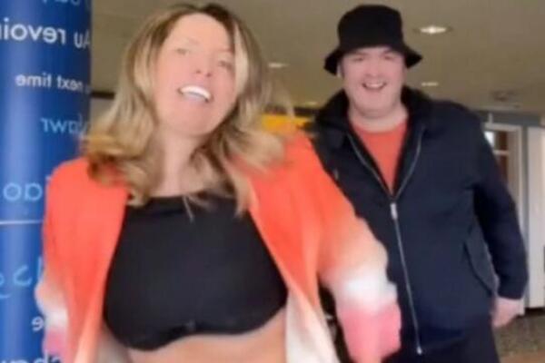 ZANOSNO JE PLESALA, A ONDA JOJ JE SVE ISPALO NA IZVOLTE: Na snimku se GRUDI JASNO VIDE, došlo joj da NESTANE