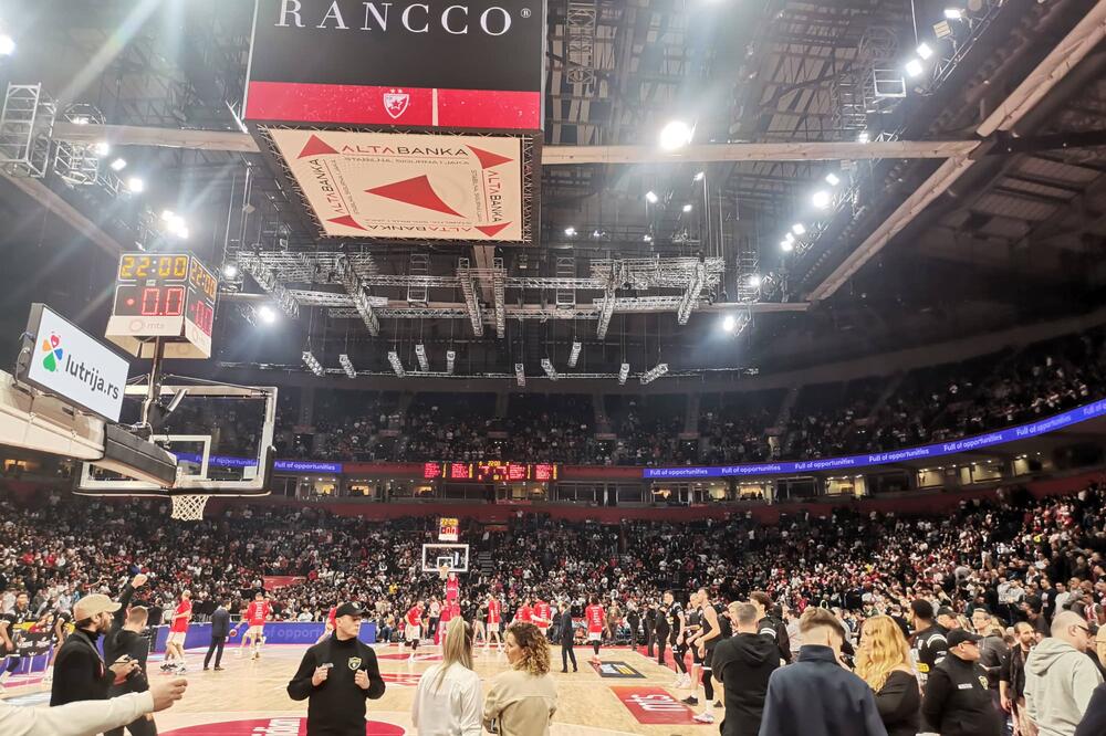 DIVLJAČKI ČIN NAVIJAČA ZVEZDE! Pogođena žena u Areni uoči Večitog derbija (VIDEO)