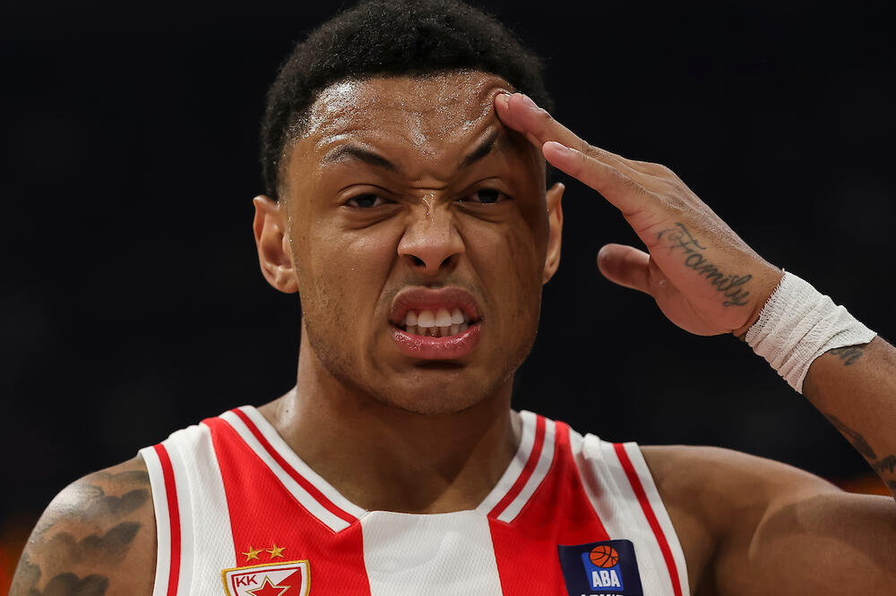 SRUŠIO PARTIZAN, PA PECNUO KABOKLA: Jago na sedmom nebu posle koša za pobedu (VIDEO)