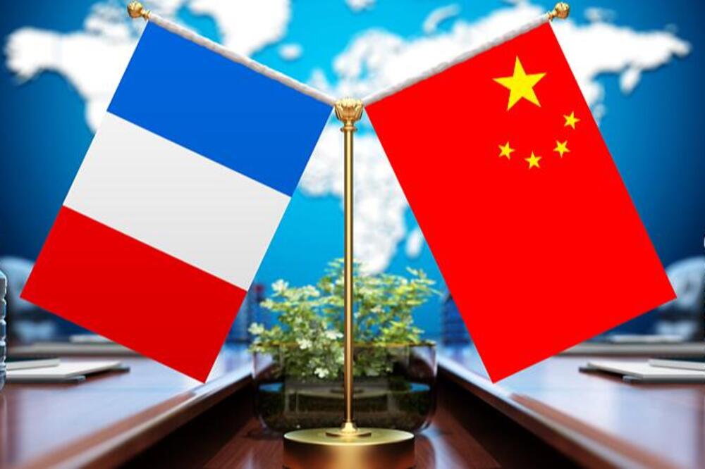 Si poziva Kinu i Francusku da zajednički pokrenu put mira i napretka za razvoj čovečanstva