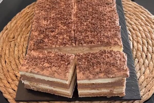 U POSLASTIČARNICI TORTE SEKU BEZ NOŽA: Ova tehnika će vas ODUŠEVITI!