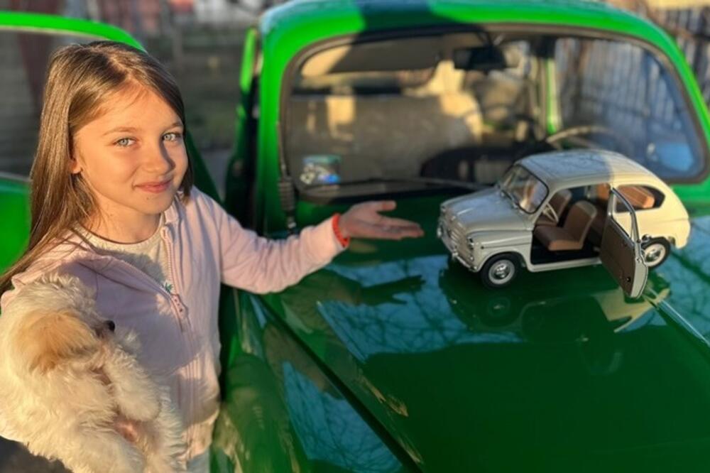 SARA IZ ČAČKA IMA SAMO 10 GODINA I SAMA JE SKLOPILA FIĆU: Devojčica je VRHUNSKI MAJSTOR, svaka čast! (FOTO)