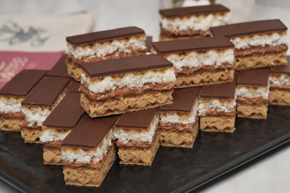 JUGOSLOVENSKE CRNO - BELE ŠTANGLE SVI JOŠ UVEK SANJAJU: Ni jedno SLAVLJE nije moglo da prođe bez tog KOLAČA