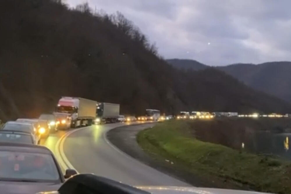 Vozači, OVDE se čeka čak 420 minuta! Jedan deo neće biti ni prohodan, BUDITE STRPLJIVI!