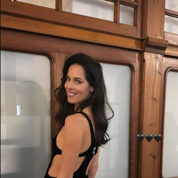 ANA IVANOVIĆ PROMENILA IZGLED, LJUDI GLEDAJU U FOTKU I NE VERUJU: Ovako je PRELEPA, koplimenti samo pljušte (VIDEO)