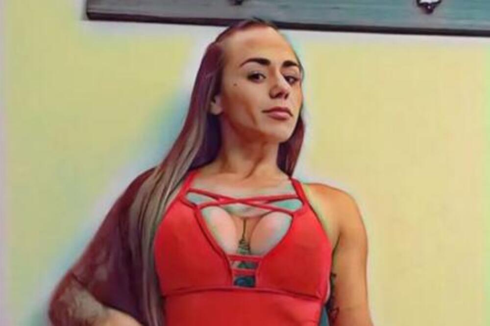 POZNATA INFLUENSERKA PRONAĐENA MRTVA ISPRED KUĆE NJENIH RODITELJA: Kamere snimile UBICU, kad se saznalo KO JE...