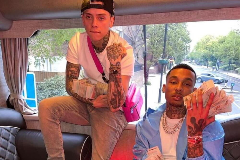 UHAPŠEN POZNATI REPER: Zbog posedovanja NEDOZVOLJENIH SUPSTANCI mu preti NEKOLIKO GODINA ZATVORA