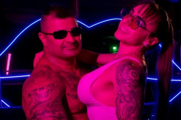 KO JE ALEKSANDAR KOJI JE OSUMNJIČEN DA JE UBIO SUPRUGU? Napravio JEZIV potez, ispred vrata roditelja ostavio...