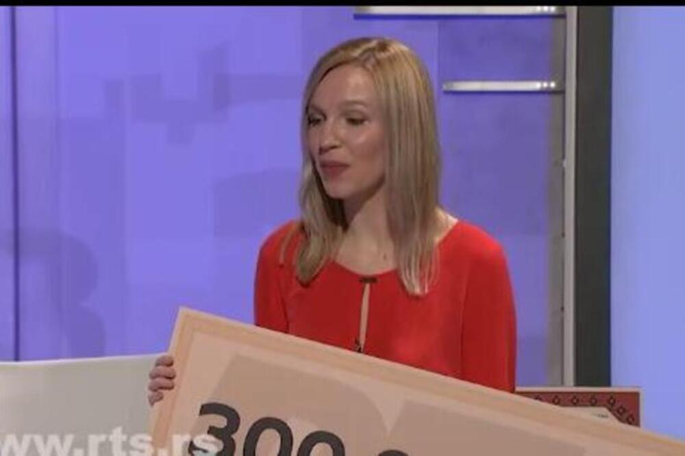 EMA JE JOŠ JEDNA ŽENA MEĐU POBEDNICIMA "SLAGALICE": Čim je primila NAGRADU posebno se zahvalila NJIMA