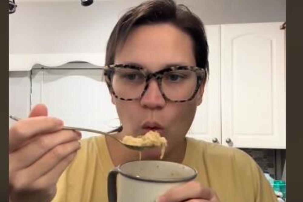 SMRŠALA JE PREKO 70 KILOGRAMA POMOĆU OVE KREMASTE SUPE: Ljudi ZAPREPAŠTENI transformacijom, POLA JE NESTALO