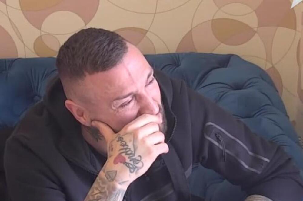 ŠA NAPUŠTA ELITU?! Isplivao SKANDALOZNI SNIMAK, mislio da ga kamere NE SNIMAJU, zbog 1 stvari ne može da DOĐE SEBI