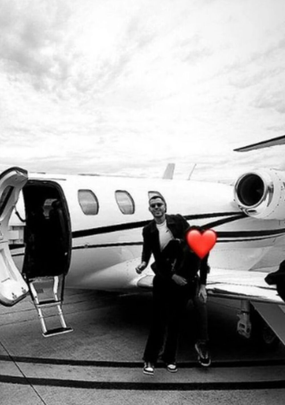 Viktor Živojinović sa devojkom