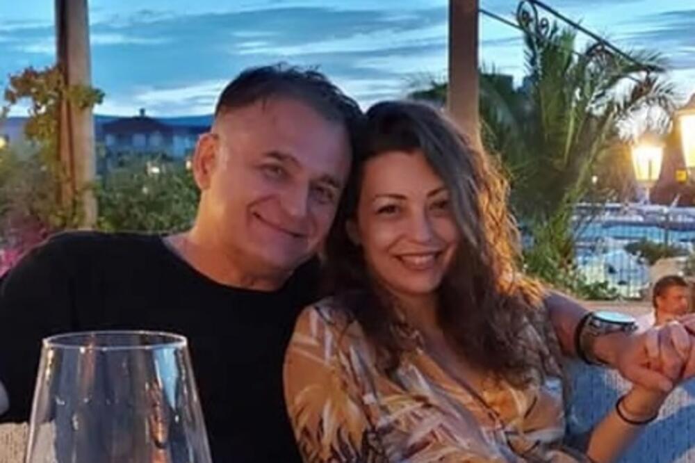 ONA MRSI LEKINE SEDE KOSE: Ovo je 30 godina MLAĐA DEVOJKA SRPSKOG GLUMCA, on se pored lepotice ISTOPIO OD SREĆE