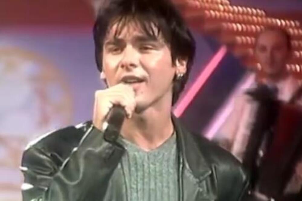 PROSLAVIO SE VELIKIM HITOM, ŽENE SU TIH GODINA LUDOVALE ZA NJIM: Borio se sa NARKOTICIMA, a danas je DRUGI ČOVEK