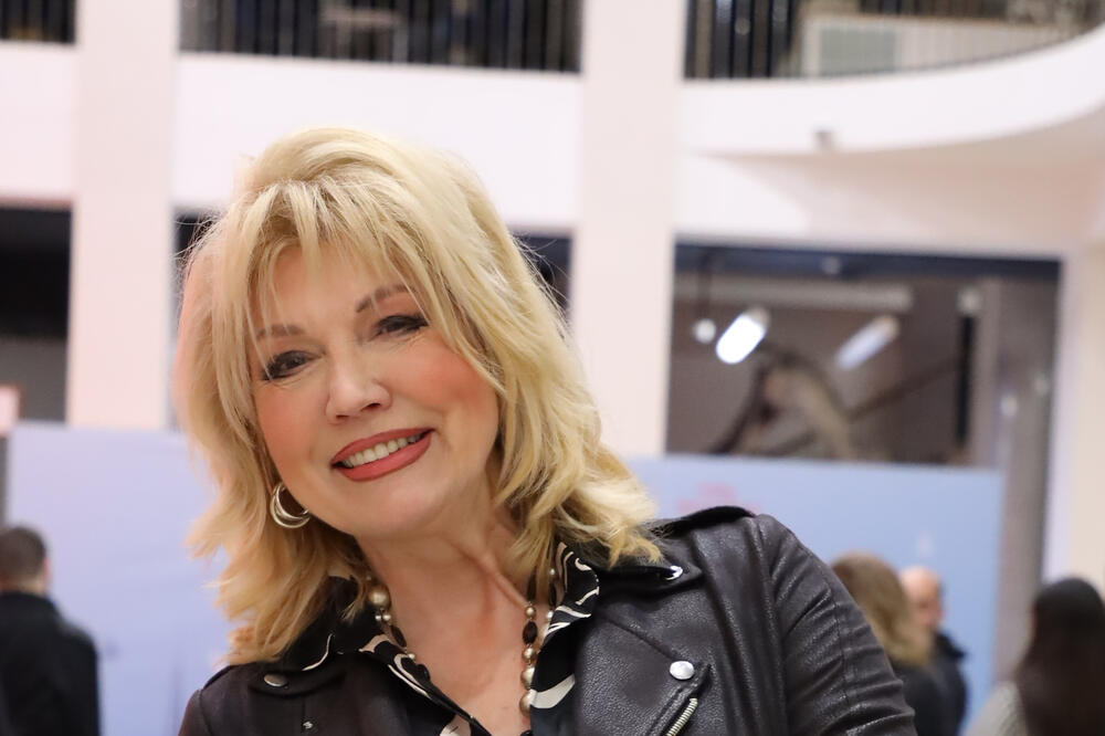 TO JE BIO VELIKI PEH SUZANE MANČIĆ I DANAS ŽALI: Priča stara više od 40 GODINA tek sada ugledala SVETLOST DANA