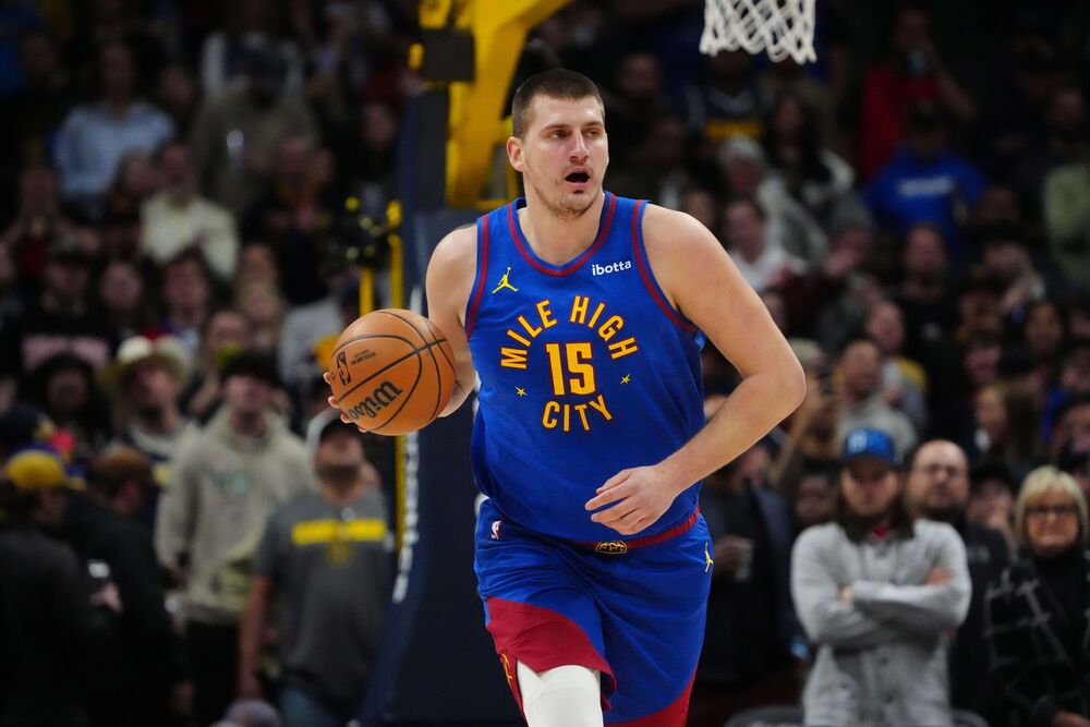 Nikola Jokić na utakmici Portlanda i Denvera
