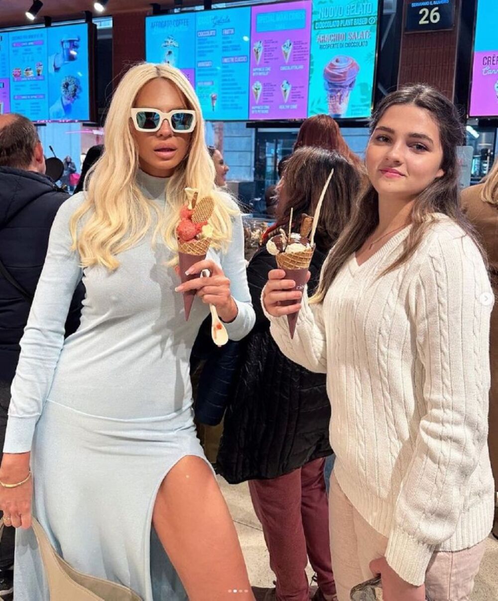 Jelena Karleuša, Nika Tošić