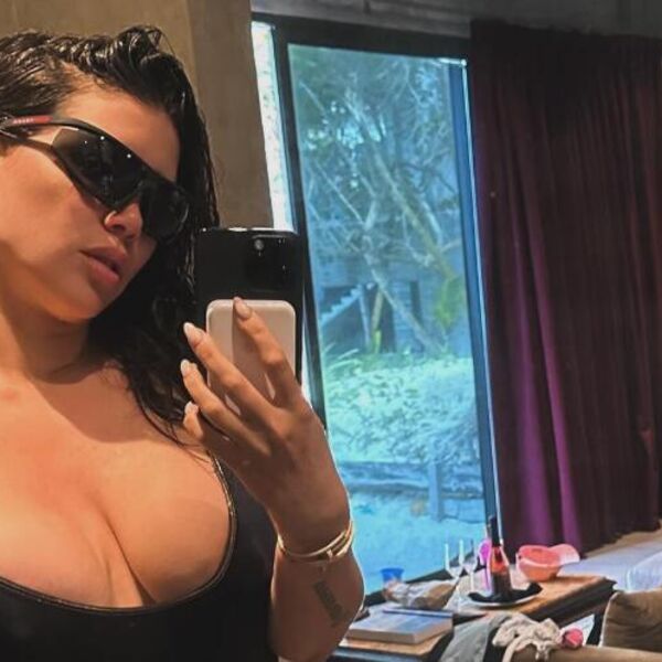 RAZUZDANA VANDA NARA RASPAMETILA MUŠKARCE: Na sebi nosi samo dres, od tverka se vrti u glavi! (VIDEO)