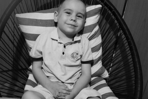PREMINUO MALI VASILIJE (5) IZ KRALJEVA: Porodica saopštila najtužniju vest