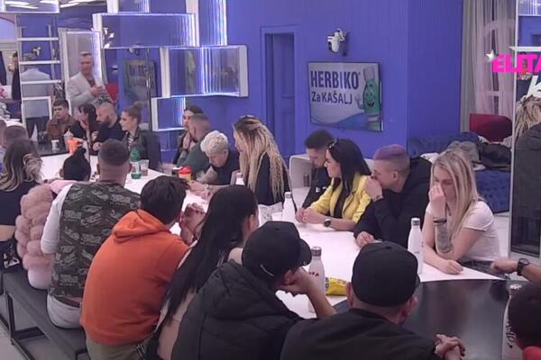 ZAR PRED FINALE? Gledaoci Pinka ostali ZABEZEKNUTI: Produkcija napravila presedan, njeno IME je sve ŠOKIRALO