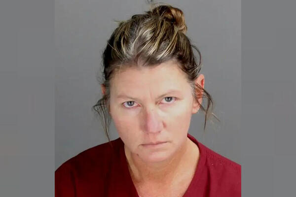 ISTORIJSKA PRESUDA! Majka čiji je SIN POČINIO MASAKR u školi osuđena za ubistvo IZ NEHATA! Ovo su detalji