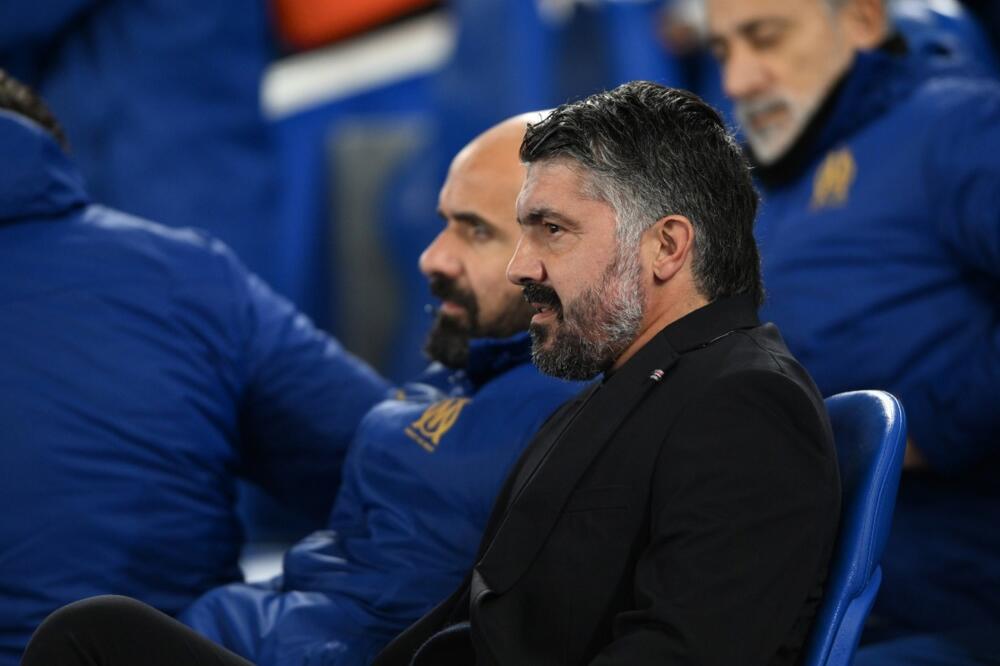 OZOGLAŠENA ITALIJANSKA MAFIJA UDARILA NA GATUZA I NJEGOVU PORODICU! Rino razmišlja o iseljenju najmilijih (FOTO)