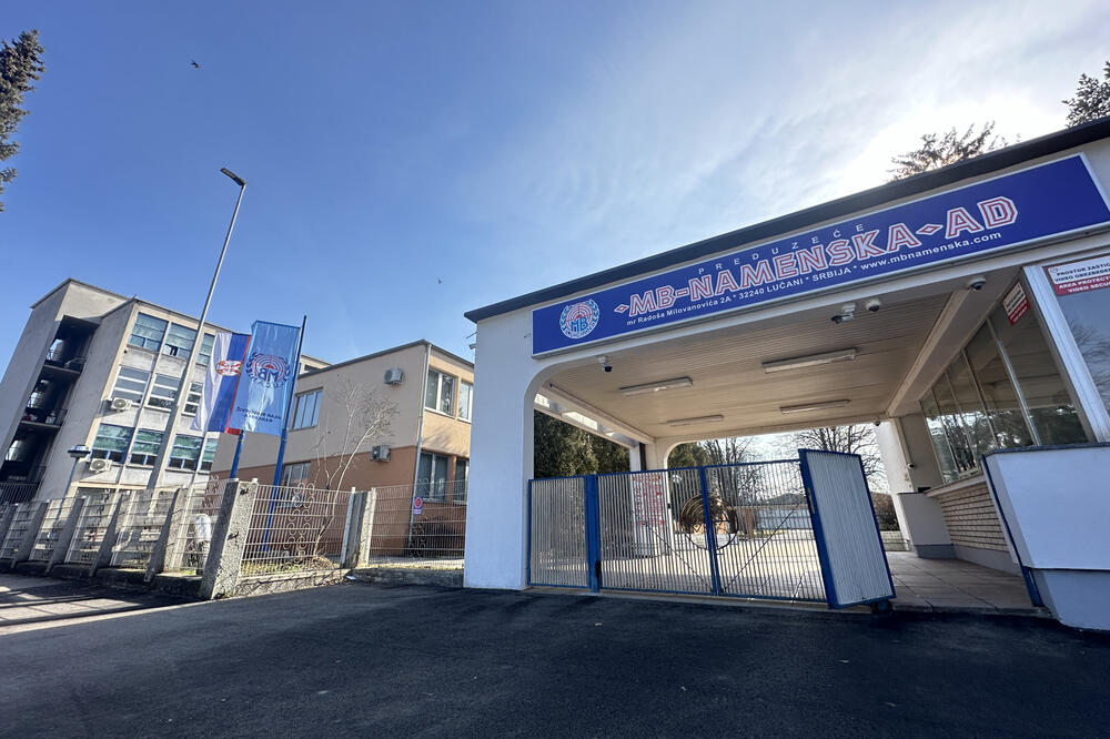 PRVI SNIMAK VOJNE FABRIKE NAKON AKCIDENTA: U bolnicu primljeno ŠEST RADNIKA, evo u kakvom su STANJU! (VIDEO)