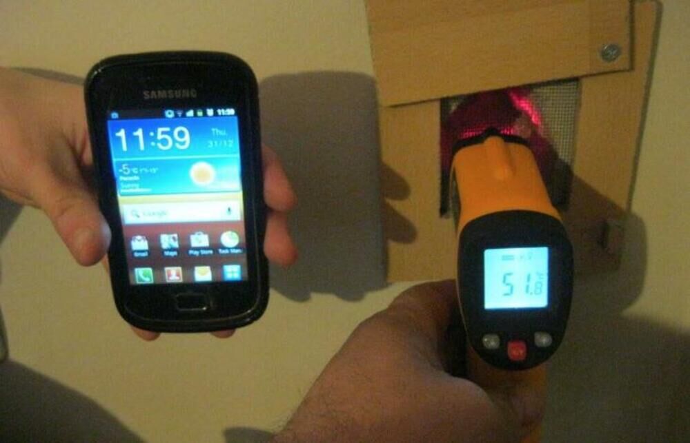 Greje kuću na limenke