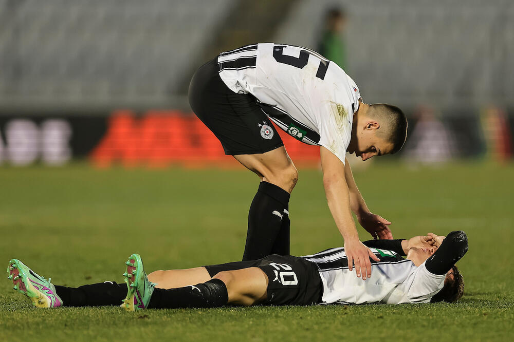BRAGA U DRUGOM POLUVREMENU UTIŠALA HUMSKU! Portugalci izbacili Partizanove klince (FOTO)