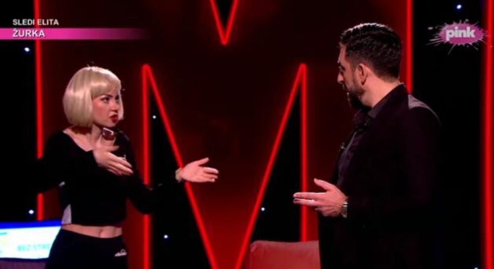 Dvojnice Jovane Jeremić u emisiji 'Amidži šou'