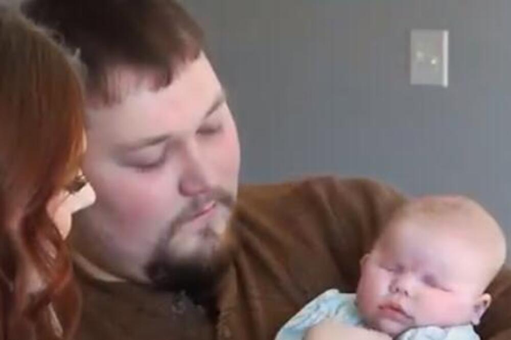 ROĐENA BEBA BEZ OČIJU! Majku ubeđivali da je sve u redu, a onda je doktor preneo ŠOKANTNU vest (VIDEO)