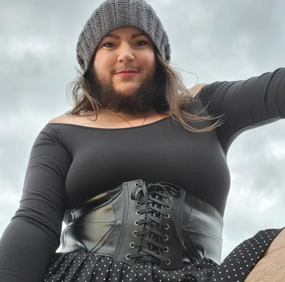 - Borila sam se da prihvatim svoje dlake na licu dugi niz godina.