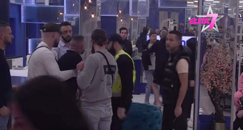 Ša skočio na Uroša, skroz mu popustile kočnice!