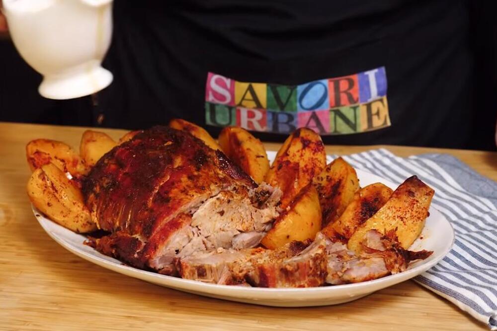 IZNENADITE CELU PORODICU UKUSNIM RUČKOM: Nikad lakša priprema za SVINJSKO PEČENJE, a ovo je CAKA koja daje MEKOĆU