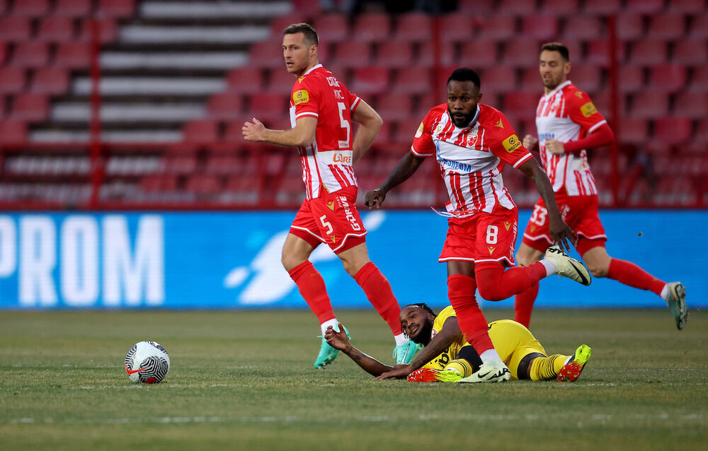 Gelor Kanga na utakmici Crvene zvezde i Voždovca