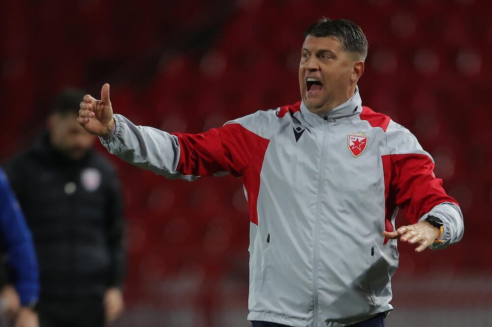 ZVEZDA DOVODI NAPADAČA IZ BELGIJE! Afrikanac stiže na Marakanu (FOTO)