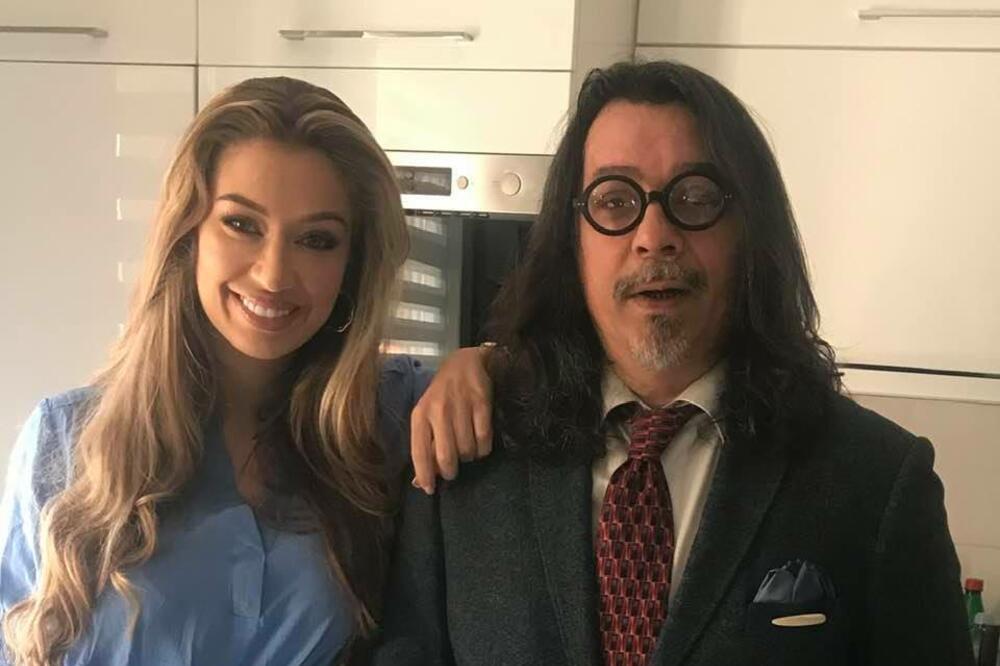 Ćerka kukovima uzima lovu, a kad vidite šta on ima od škole zanemećete: Pričalo se da je slikar, a ovo je istina