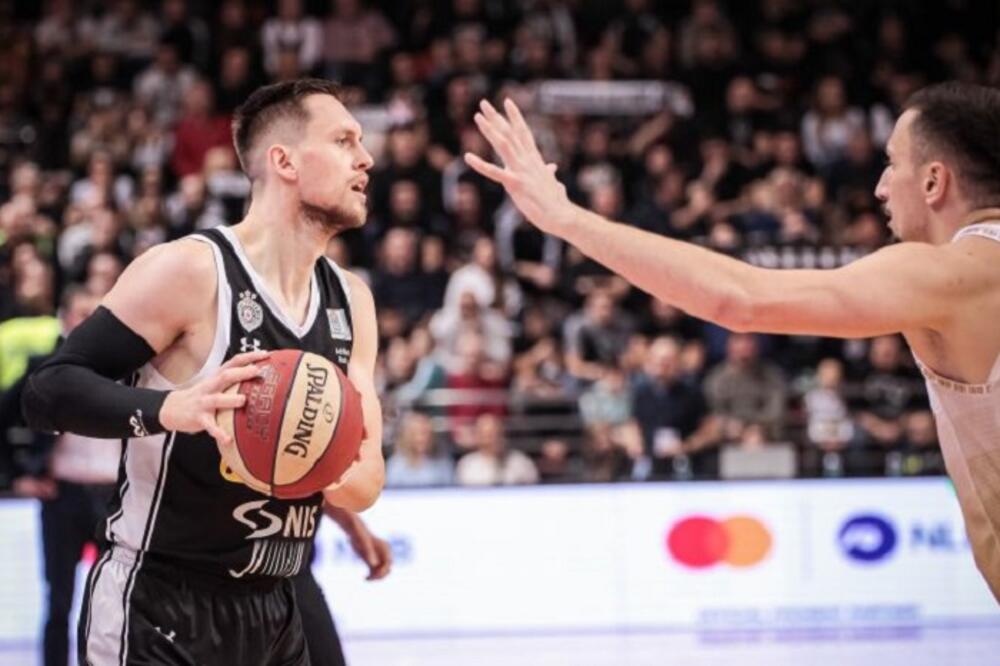 NEMILOSRDNI PARNI VALJAK: Partizan PONIZIO Igokeu u Laktašima i prekinuo crni niz!