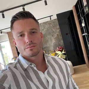 BORIS STAMENKOVIĆ DOBIO DRUGO DETE: Evo kakvo je ime da ćerki poznati stomatolog