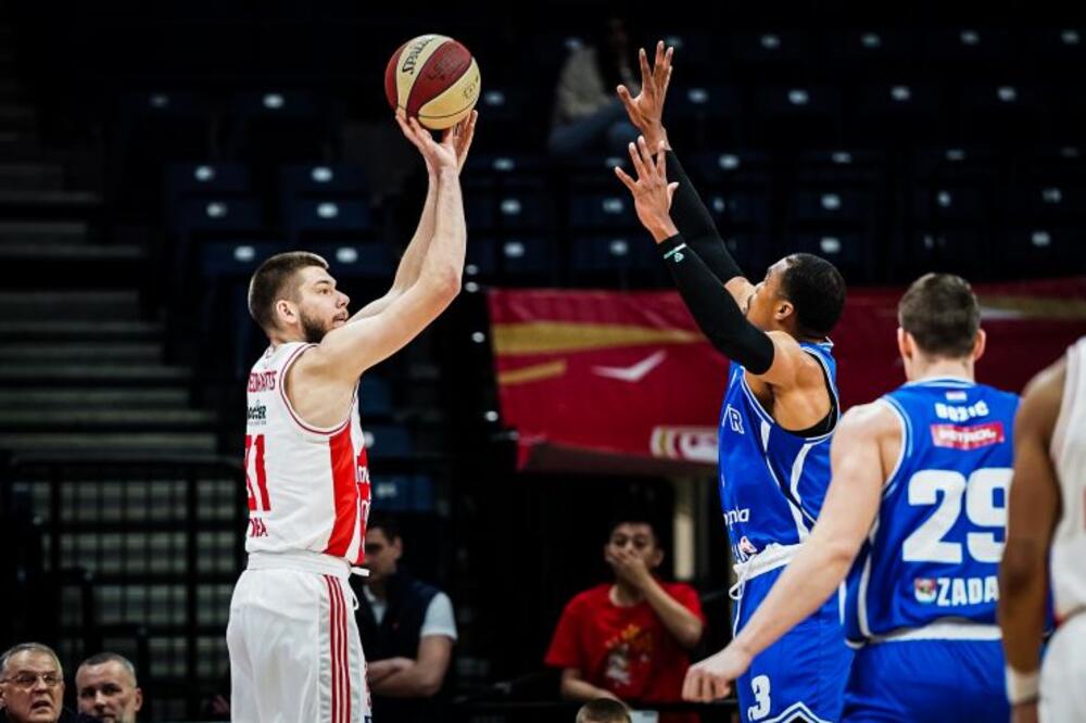 CRVENO-BELI DEMOLIRALI ZADAR: Zvezda UNIŠTILA Hrvate u "Štark areni"!