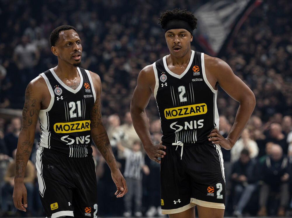 Džejms Naneli i Zek Ledej