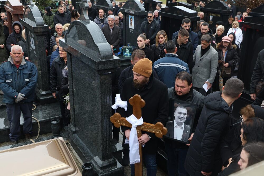 Sahrana Dejana Milojevića