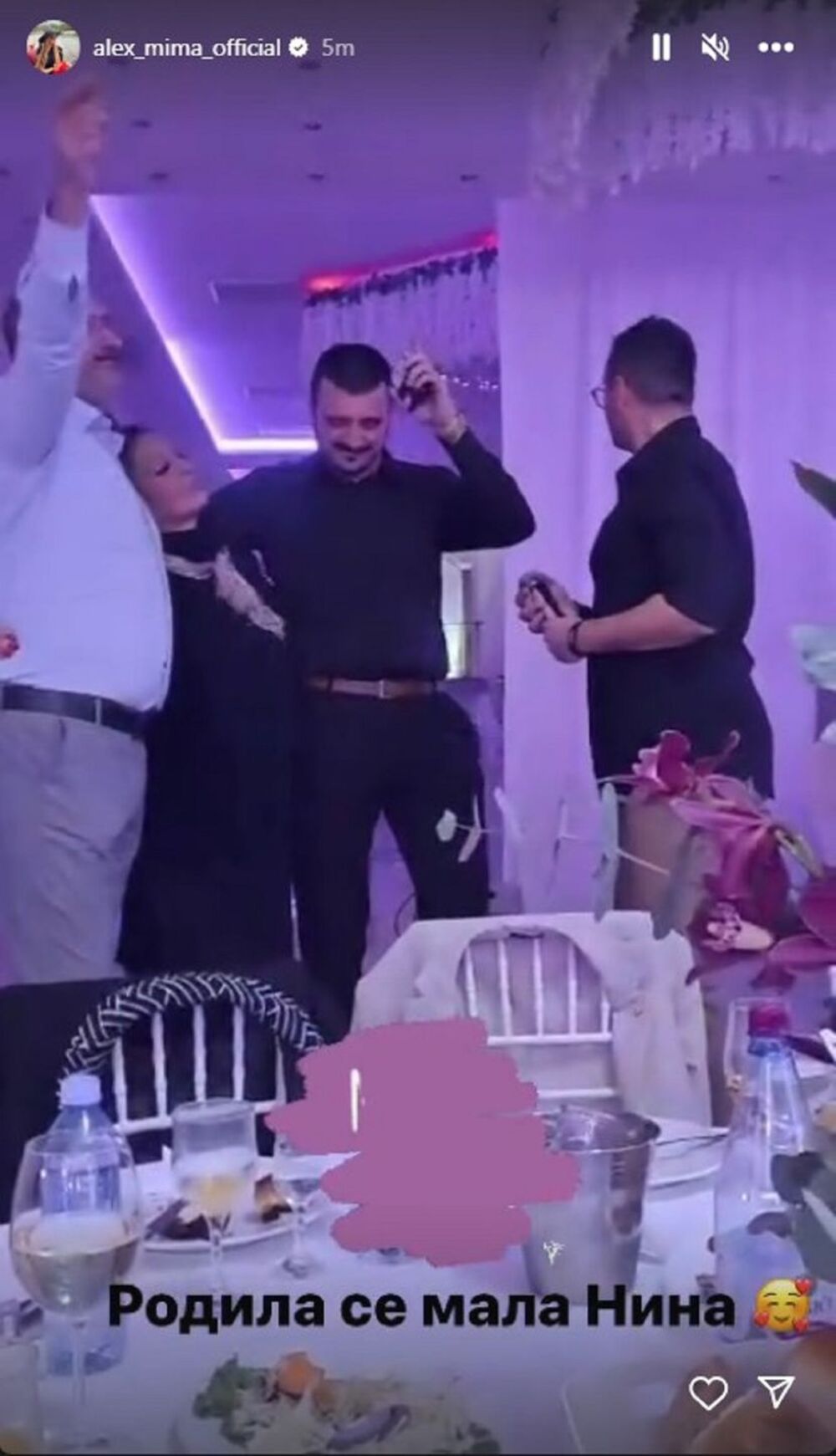 Objavila je snimak sa jedne proslave