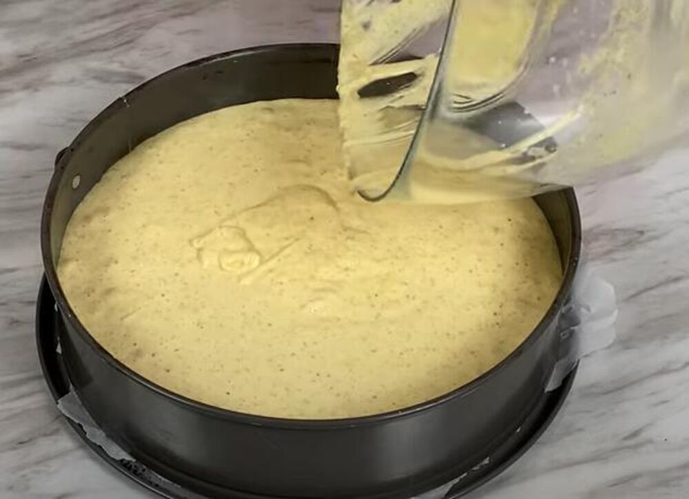 Kora za starinsku tortu sa orasima u plehu